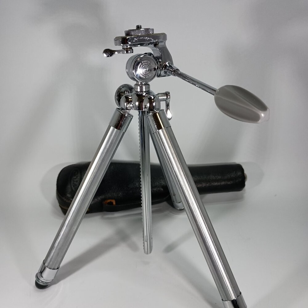 Vintage Mid Century Japan VIVO Telescoping Camera Tripod w/Original Leather Case
